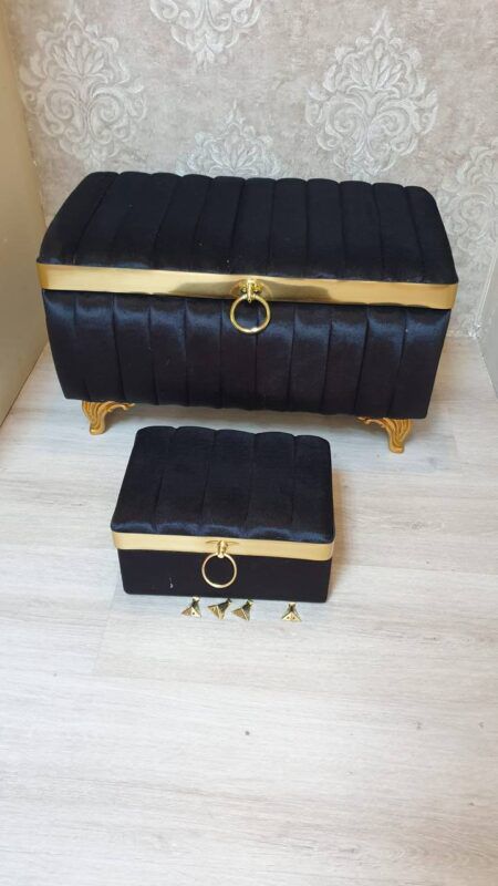 Double Star Cream Bridal Chest Set