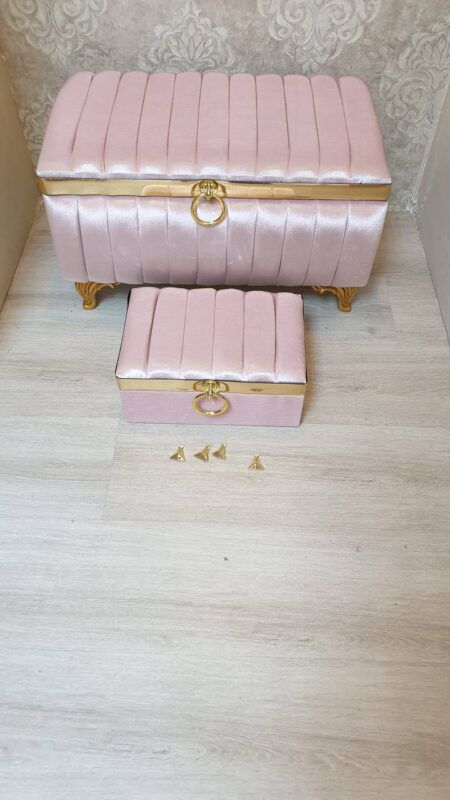 Double Star Cream Bridal Chest Set