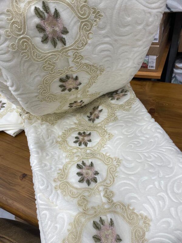 Rose Lace Blanket Set –  Bedspread Set