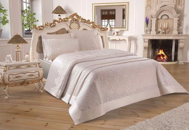Bridal Luxury Bedspread Set – 6 Pieces