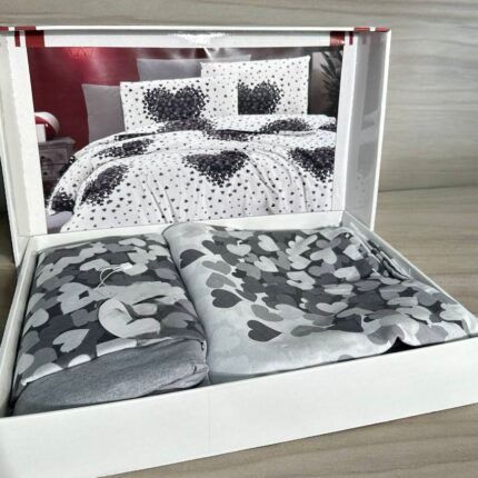 Black Heart Patterned Duvet Cover Set – Double Size